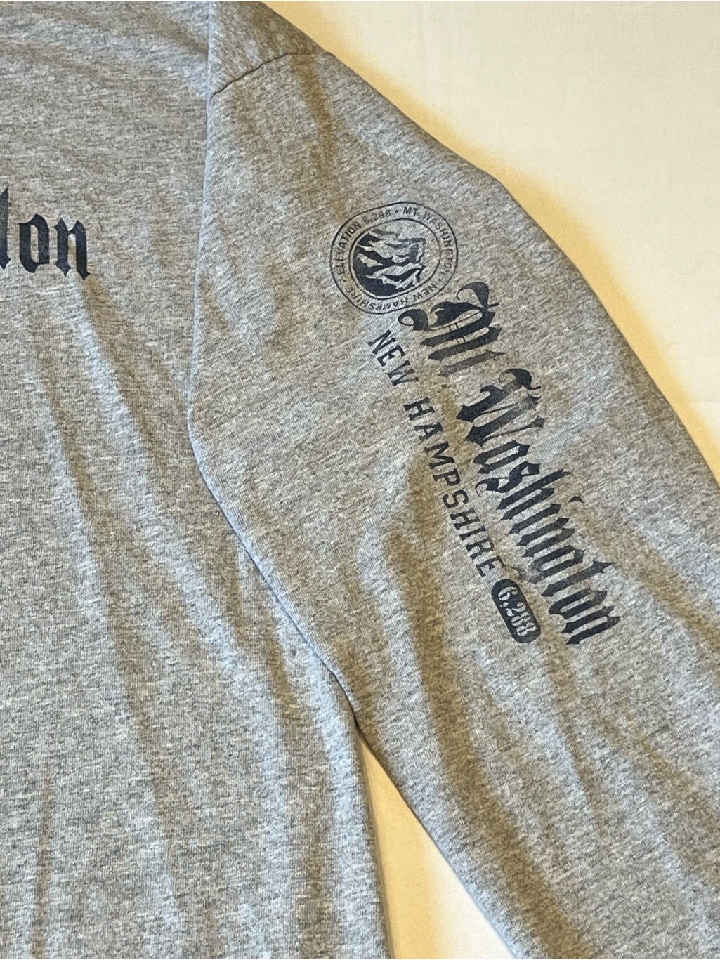 Mount Washington New Hampshire Long Sleeve Graphic T Shirt Gray Large — image 3 of 5